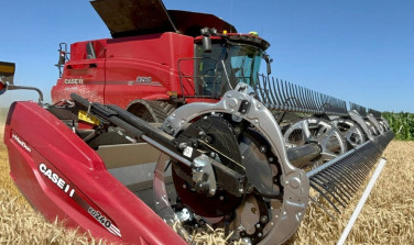 Комбайн зернозбиральний Case IH Axial-Flow 8260