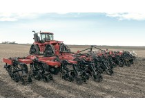 Агрегати для внесення безводного аміаку Case IH Nutri-Placer та Nutri-Tiller